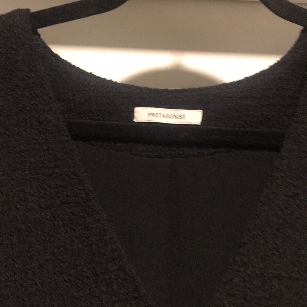 Protagonist midi v neck slit